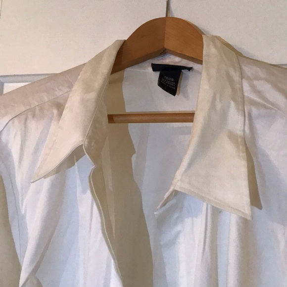 White button down shirt - Picture 3 of 5